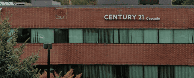 CENTURY 21 North Homes - Clackamas