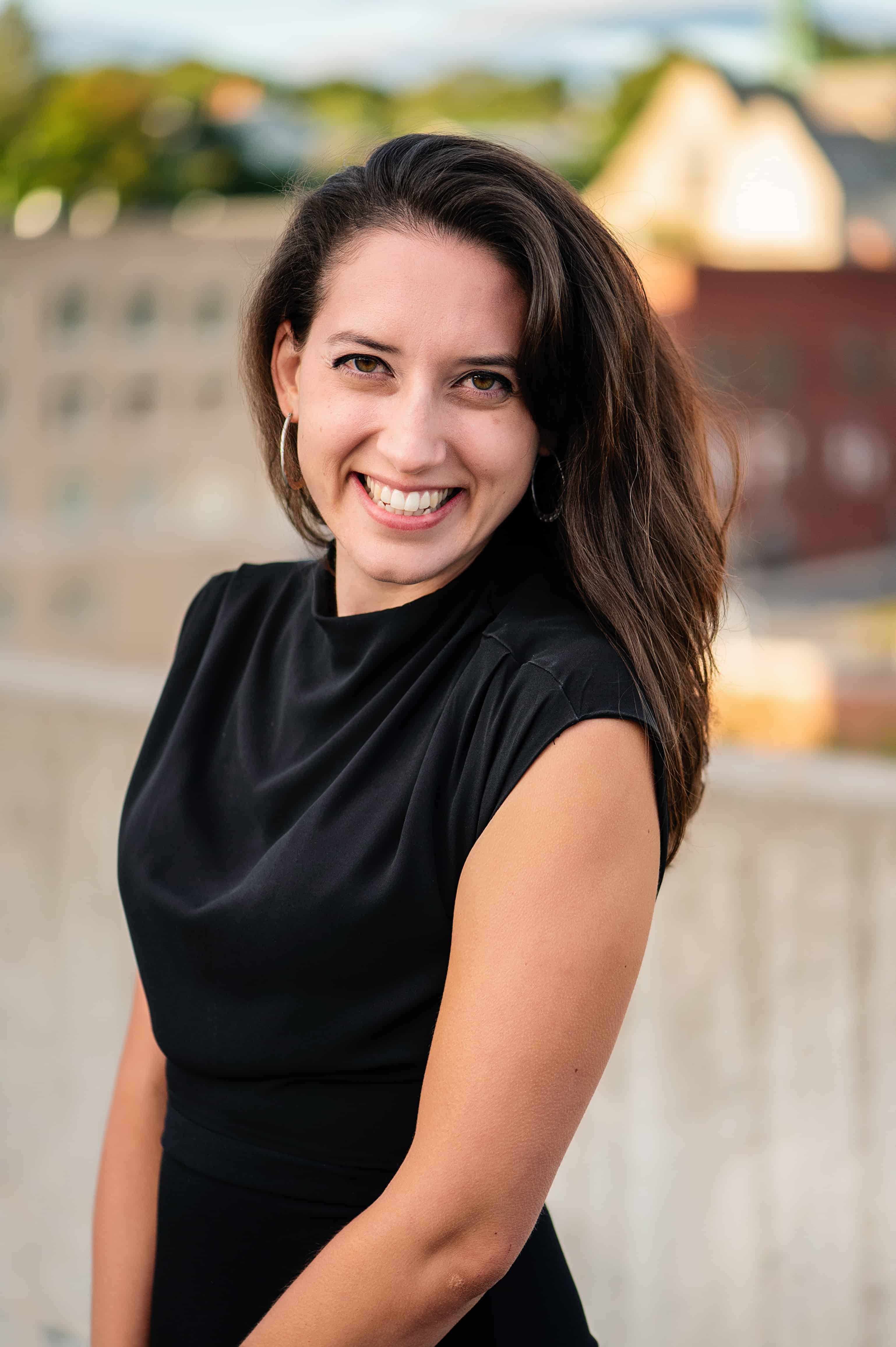 Kortnie Mullins - Chez Renee Team