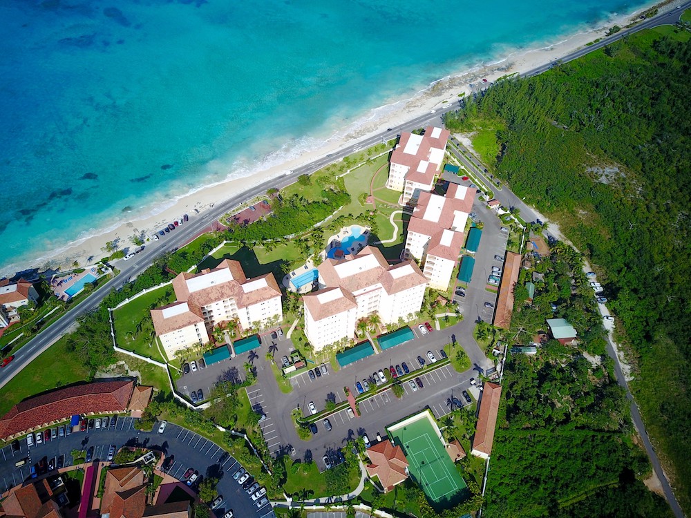 Caves Heights Condos New Providence Island Bahamas Realty