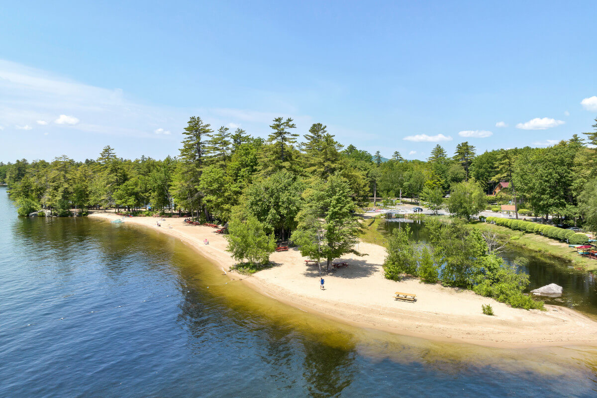 Lake Winnipesaukee Beach Access Homes | Lakes Region NH